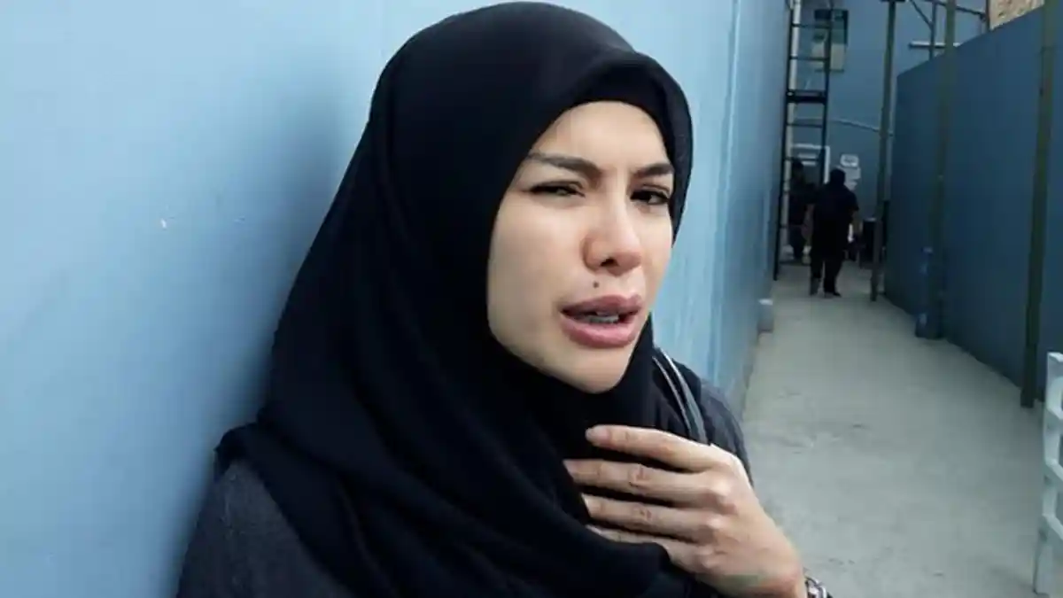 Nikita Mirzani Sindir Pria Tua Bangka yang Dikejar Tiga Cewek