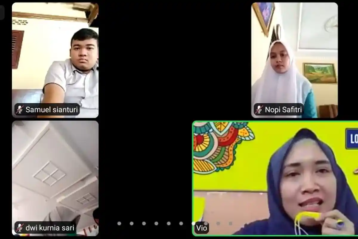 Ratusan Calon Wisudawan IIB Darmajaya Lampung Ikuti Seminar Daring Pelatihan Softskill