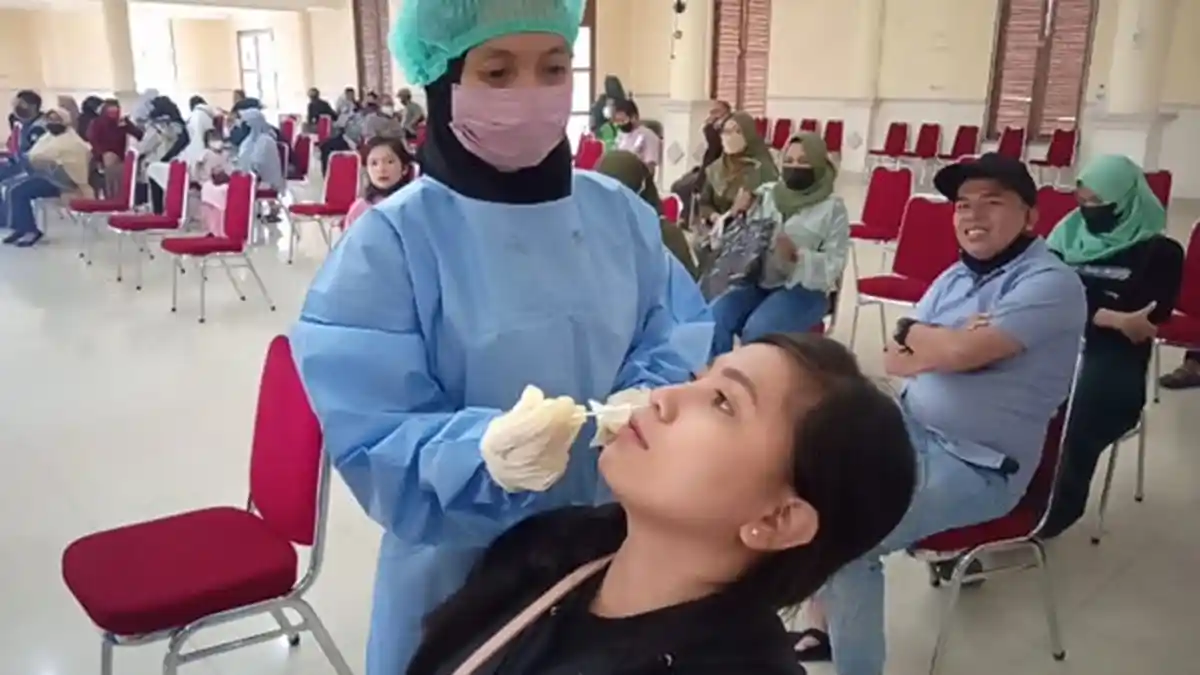 Sekolah Tatap Muka Bakal Dimulai, Ratusan Guru di Natuna Jalani Tes Antigen