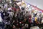 Pasar Tanah Abang Dipadati Pengunjung