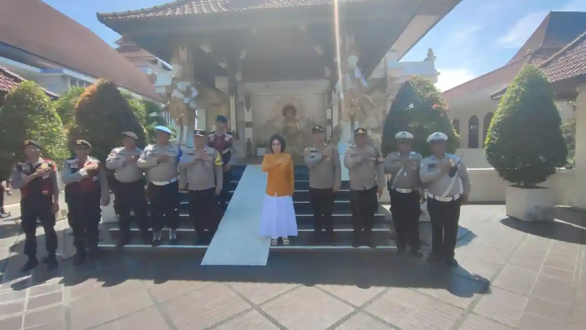 Terjunkan 36 Personel Kepolisian, Pengamanan di Vihara Buddha Saat Hari Raya Waisak