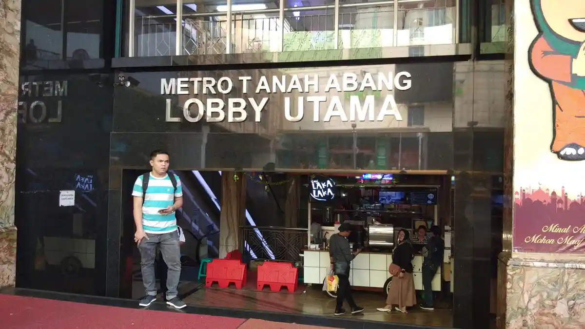 Mulai Ada Toko di Pasar Tanah Abang yang Kembali Buka, Tapi Lebih Banyak Masih Tutup