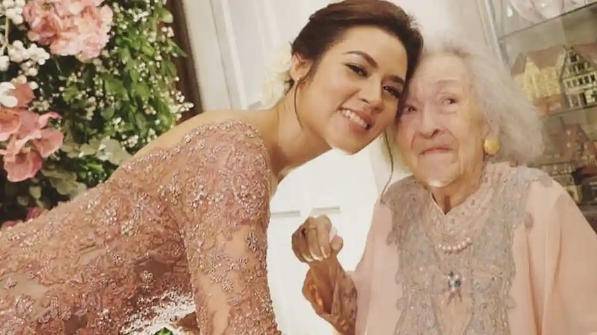 Raisa Bersyukur Neneknya Sempat Bertemu Zalina Sebelum Tutup Usia