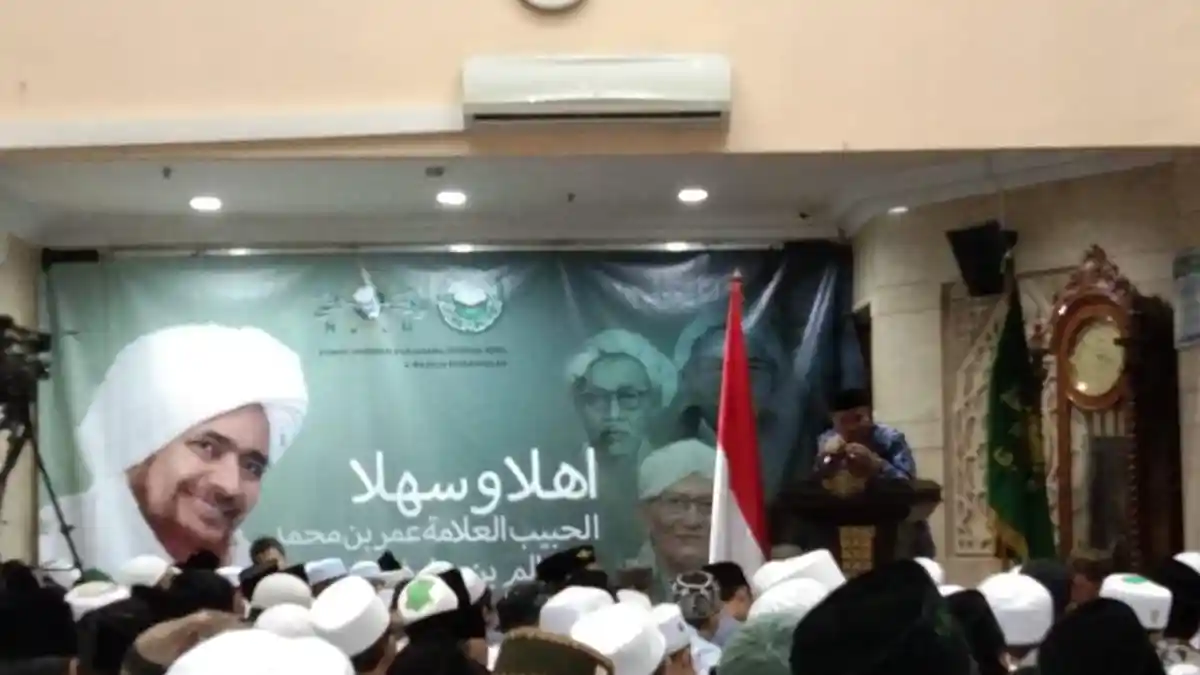 PBNU Gelar Pengajian Bersama Habib Umar Bin Hafidz