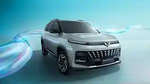 Mobil-Wuling-Almaz-RS-2023.jpg