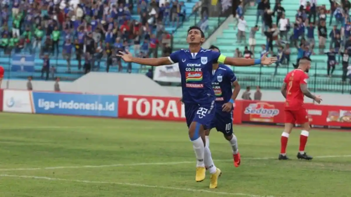 Diisukan Bakal Gabung Persib Bandung, Begini Komentar Striker PSIS Hari Nur Yulianto