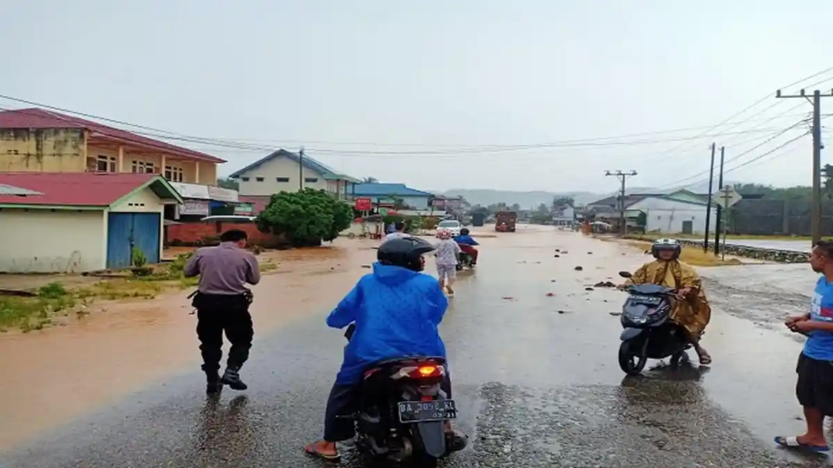 POPULER SUMBAR - 25.103 Pelamar Berhak Ikut SKD CPNS| Bencana Alam di Kabupaten Sijunjung