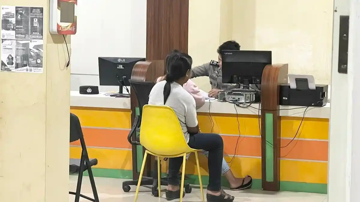 BREAKING NEWS: Remaja Cantik di Ternate Ini Dirudapaksa 3 Pria, Usai Miras Bareng di Indekosnya