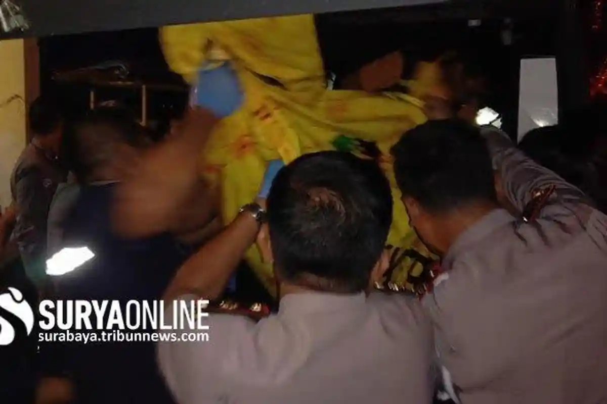 Pasangan Bukan Suami Istri di Sidoarjo Bersimbah Darah saat Berduaan, Warga Takut Bawa ke RS