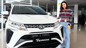 Unit-Daihatsu-Terios-yang-dipamerkan-di-diler-Daihatsu-Martadinata-Manado.jpg
