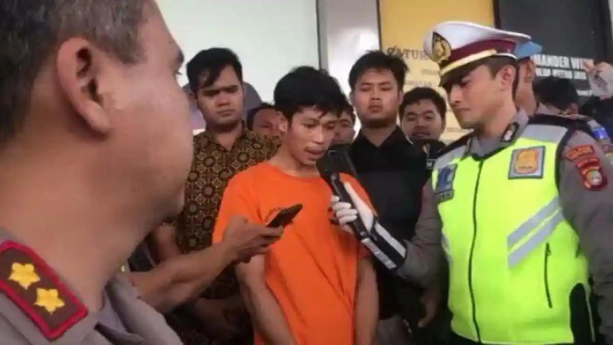 Ibu Adi Saputra Pingsan Lihat Anaknya Ngamuk Preteli Motor, Sang Kakak: Dia Tulang Punggung Keluarga