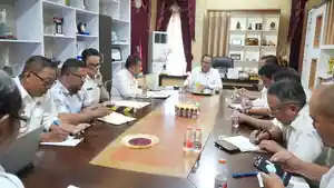 Bupati-Gorontalo-Utara-Thariq-Modanggu-888884444.jpg