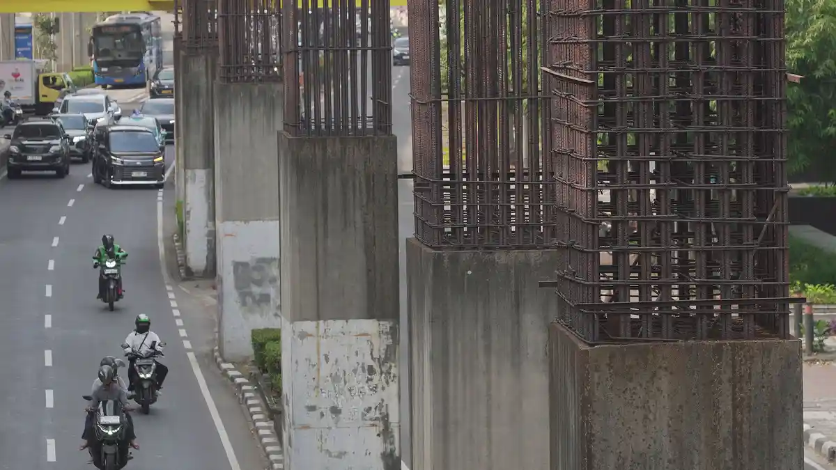Tiang Monorel Jakarta Dibongkar Hari Ini, Pramono Bantah Biaya Pembongkaran Rp100 M