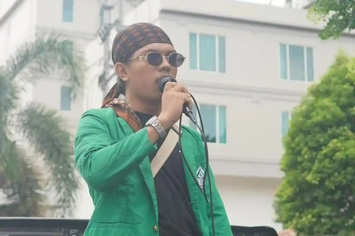 Dema UIN Datokarama Palu Unjuk Rasa di DPRD Sulteng, Protes Kenaikan Pajak 12 Persen