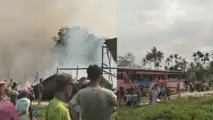 peternakan-ayam-terbakar-di-Kabupaten-Kolaka-Provinsi-Sulawesi-Tenggara.jpg