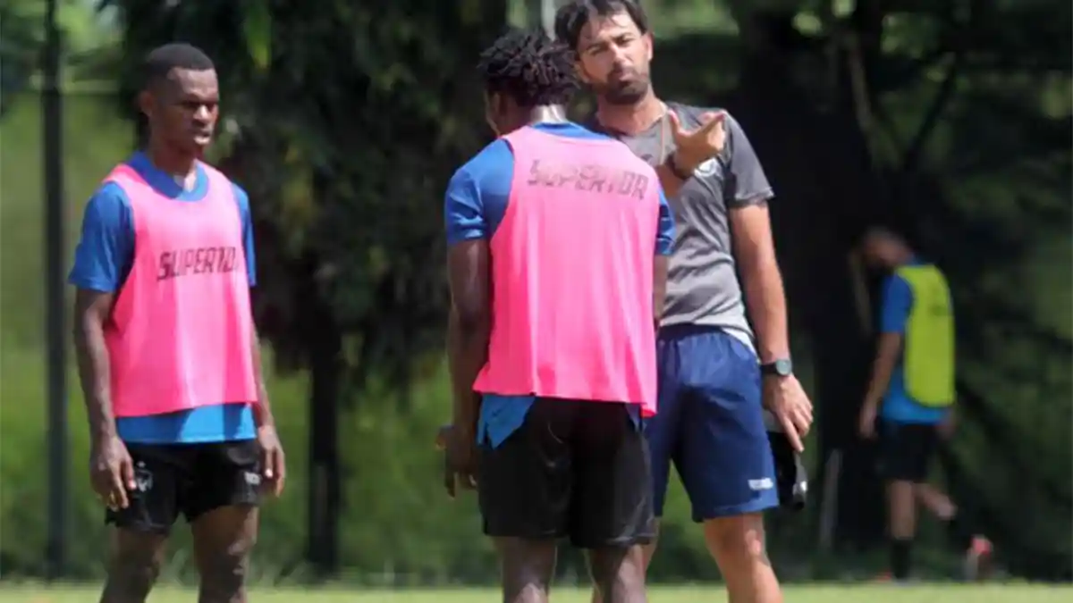 Vincenzo Alberto Gembleng Taktik PSIS, Yoyok: Bangkitkan Mental Pemain