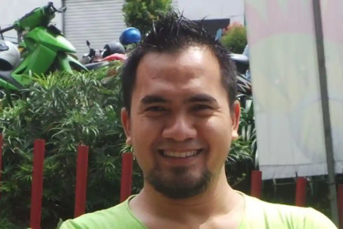 Perhatiannya Dewi Perssik pada Saipul Jamil Meski 13 Tahun Cerai, Gumay:Kasih Sayangnya Tak Berubah