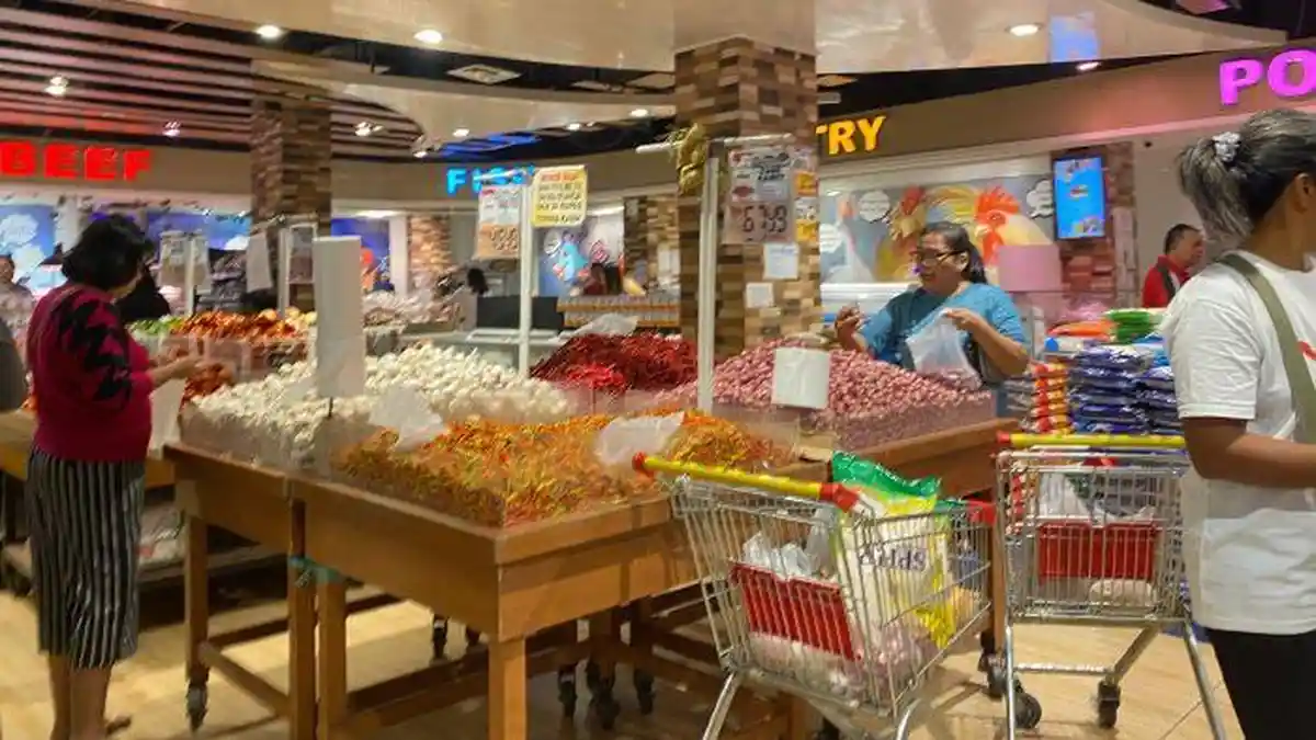 Harga Bahan Pokok di Pasar Swalayan FreshMart Manado Sulut, Cabai Turun dan Tomat Naik