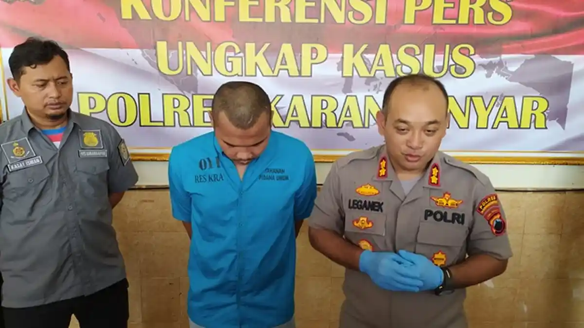 Detik-detik Pencuri Motor Beraksi di Kos-kosan, Menunggu Penghuni Terlelap