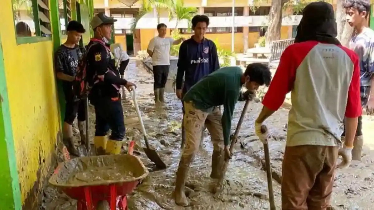 Banjir Aceh: 419 Orang Meninggal Dunia, 32 Lainnya Hilang, Jalan Nasional Putus