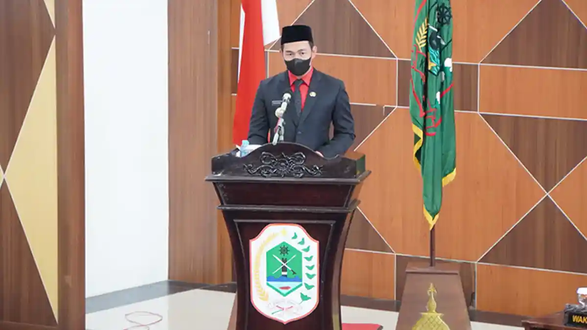 Bupati Kapuas Hulu Fransiskus Diaan Terus Perjuangkan Daun Kratom Dilegalkan