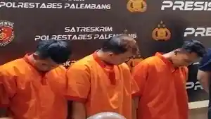 3-Masih-Buron-ini-Peran-7-Begal-Bermobil-Sigra-Putih-di-Palembang-1-Pelaku-Ditembak-Mati-Polisi.jpg