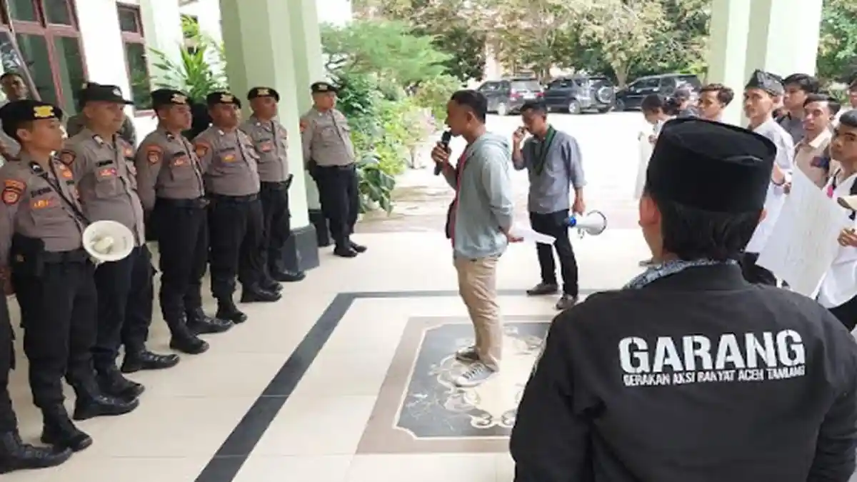 Mahasiswa Geruduk Kantor BPKD Aceh Tamiang Pertanyakan Alokasi DBHCHT