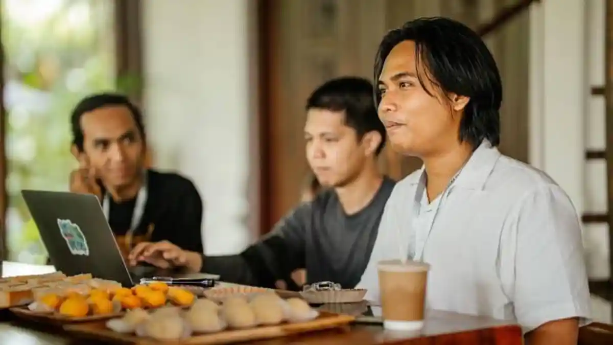 Di Forum Internasional, Robbyan Abel Ramdhon Soroti Generasi yang Malu Berbahasa Daerah