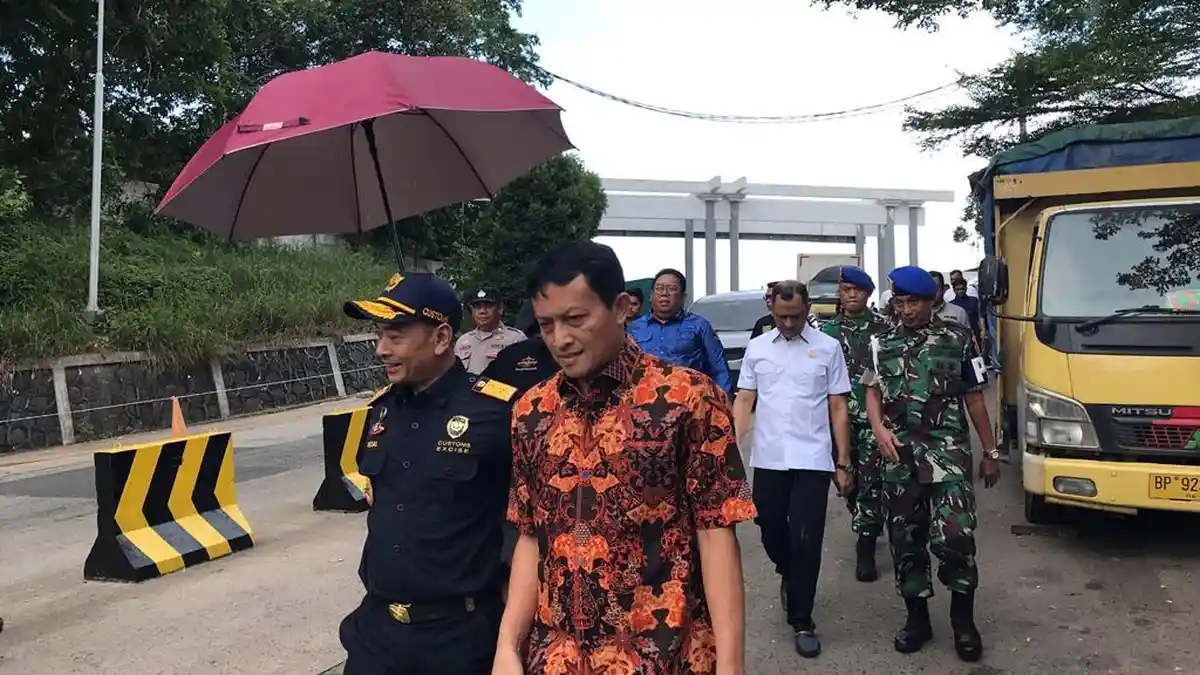 Kepala Bea Cukai Batam dan Kajati Kepri Sidak Pelabuhan Roro Punggur: Agenda Rutin