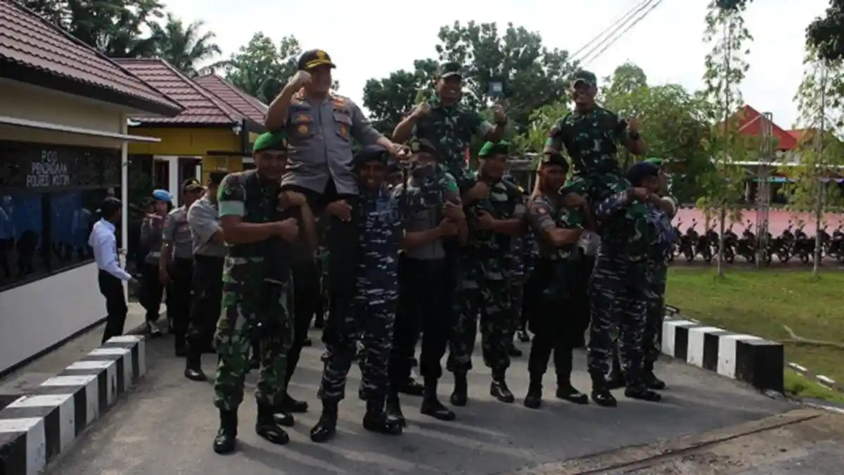 Apel Gabungan TNI-Polri Lepas Kepergian Letkol Inf Kamil Bahren Pasha