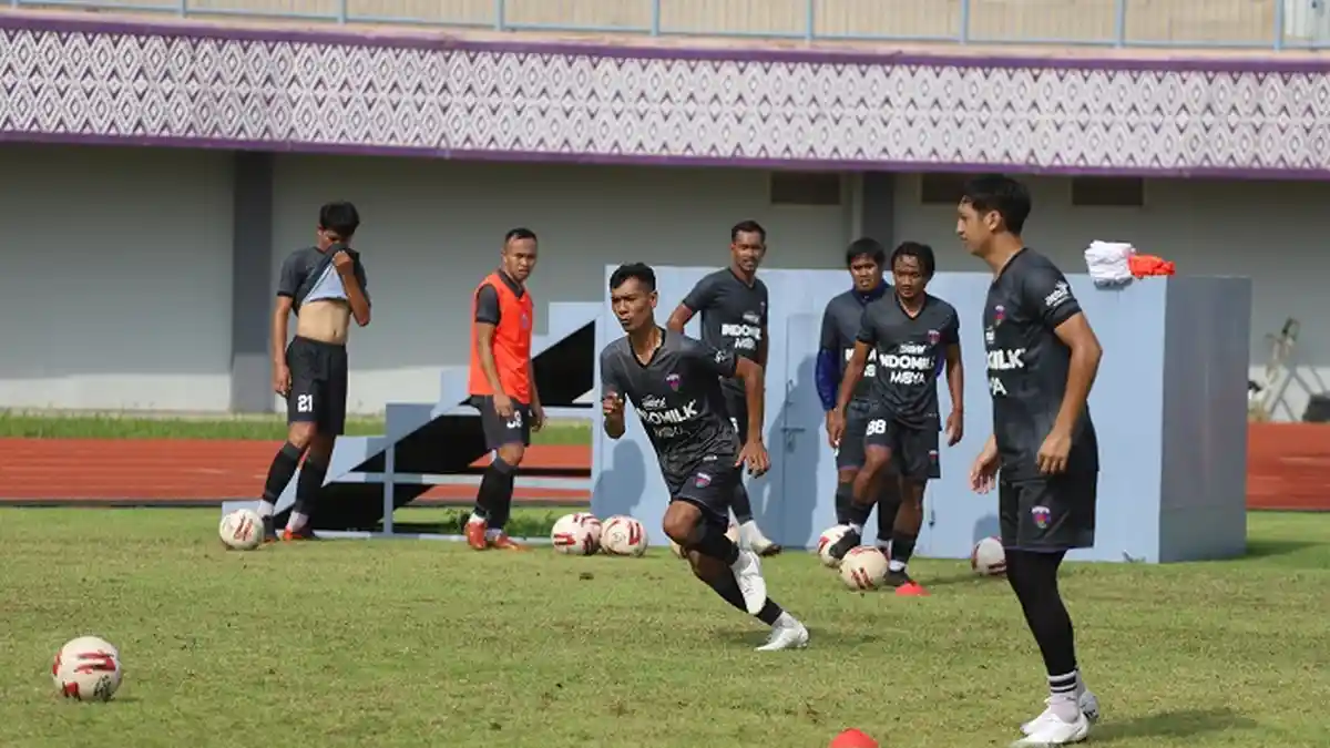 Curva Sud Dukung Persita Tangerang Jadi Juara Piala Menpora 2021
