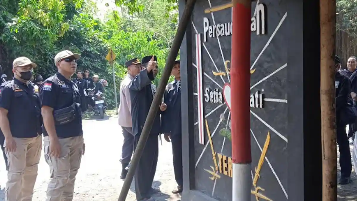 Camat Pakusari Jember Sebut Tugu PSHT Sudah Dipindah Sendiri Oleh Anggotanya