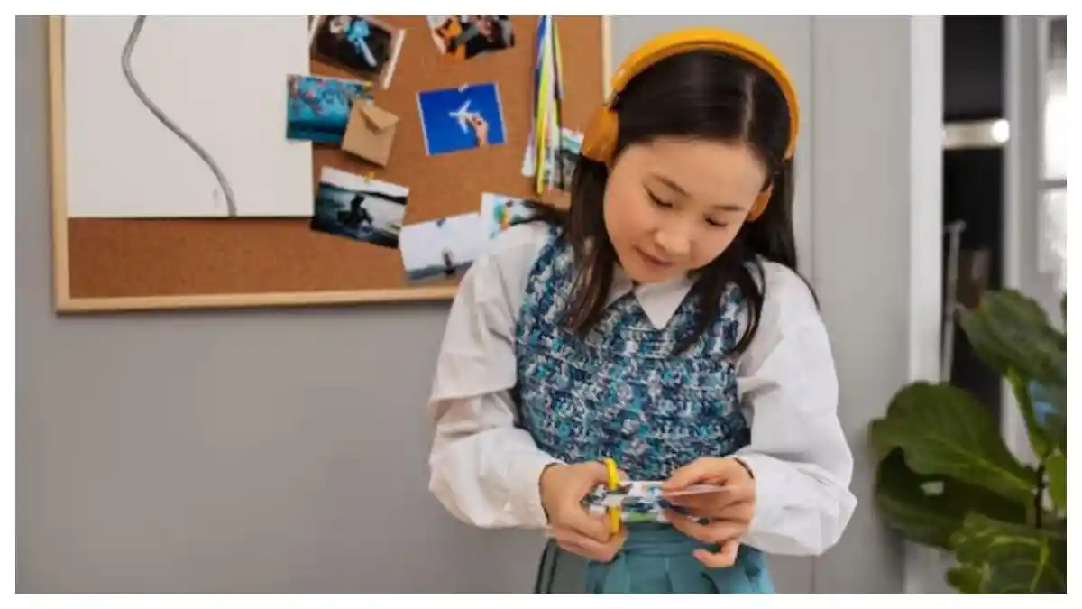Kunci Jawaban Bahasa Inggris Kelas 7 Halaman 148: Sinta’s Hobby and Favorite Things