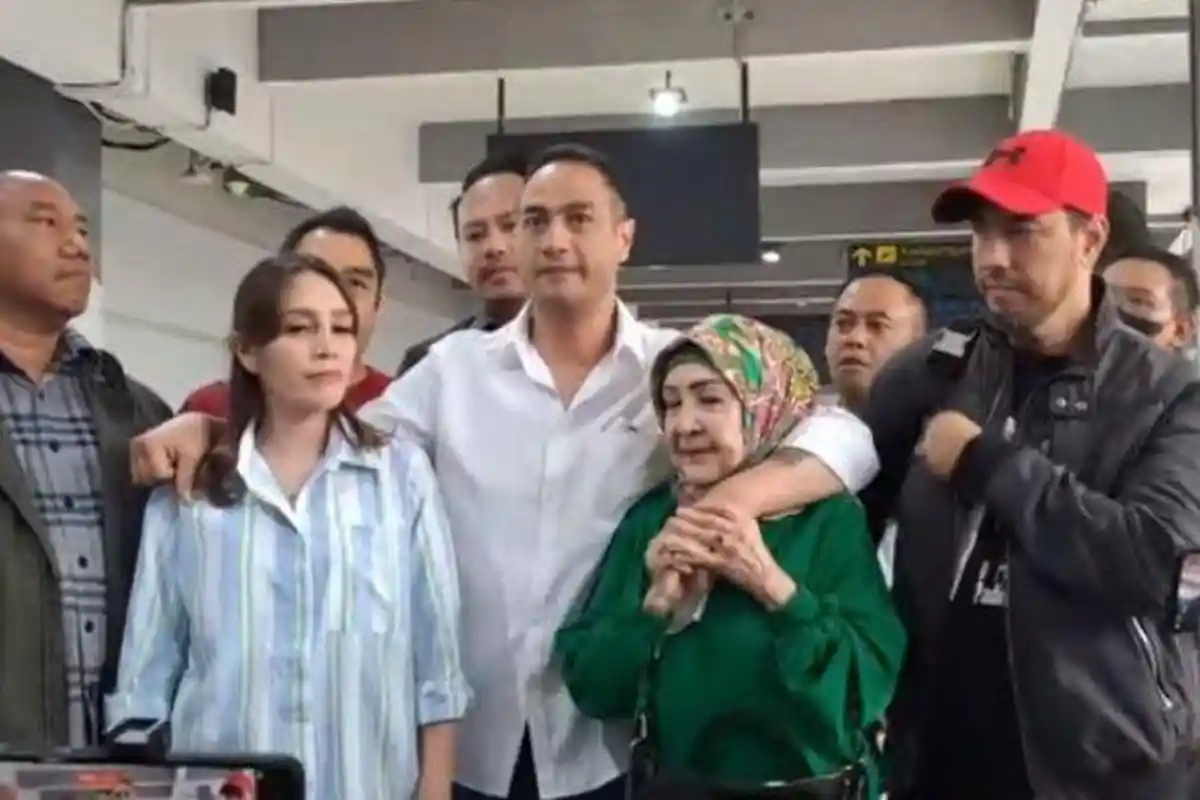 Rencana Ferry Irawan Nikah Lagi Usai Dipenjarakan Venna Melinda, Kubur Memori Ibu Verrell Bramasta