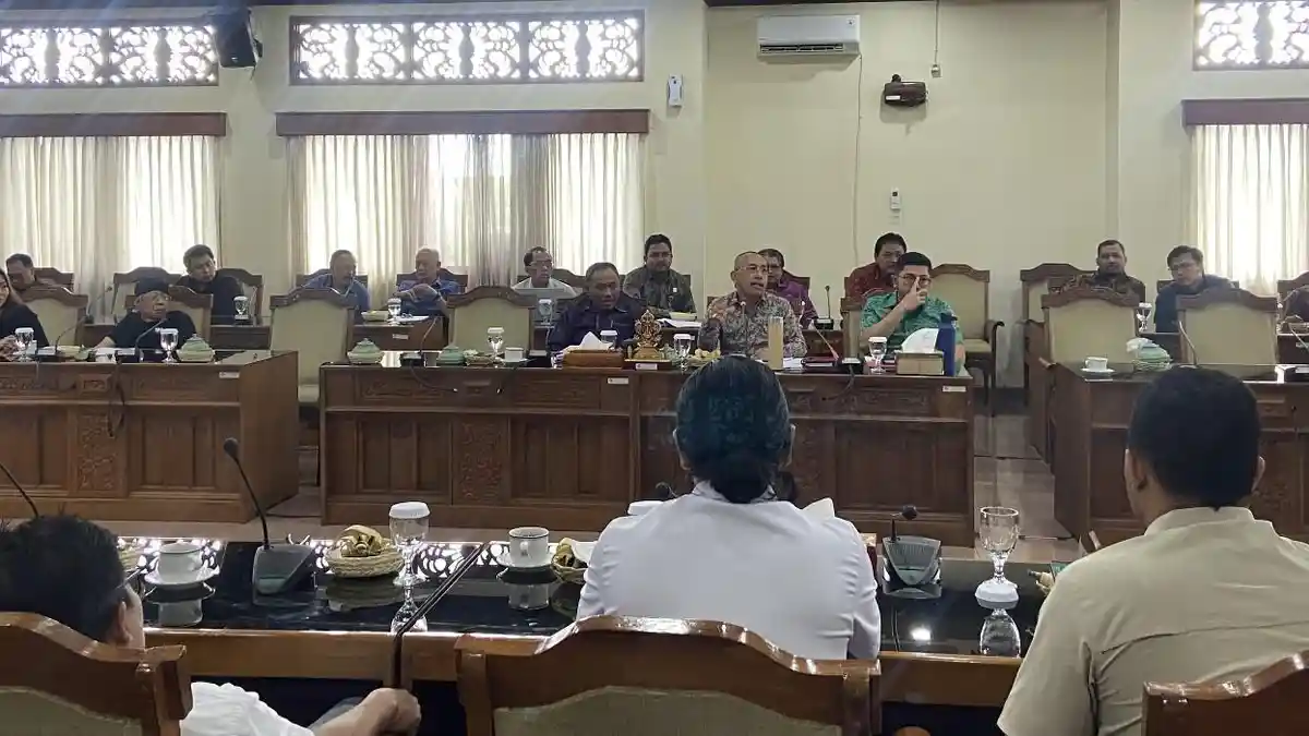 Forum Perjuangan Driver Pariwisata Bali Minta Tarif Ojol untuk Turis dan WNI Dibedakan