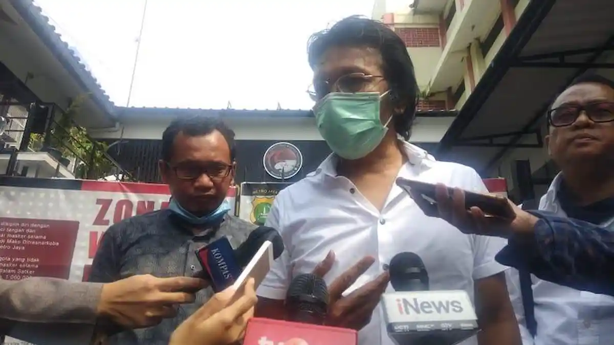 Anggota DPR Minta Eks Agen dan AIA Duduk Bersama Selesaikan Masalah