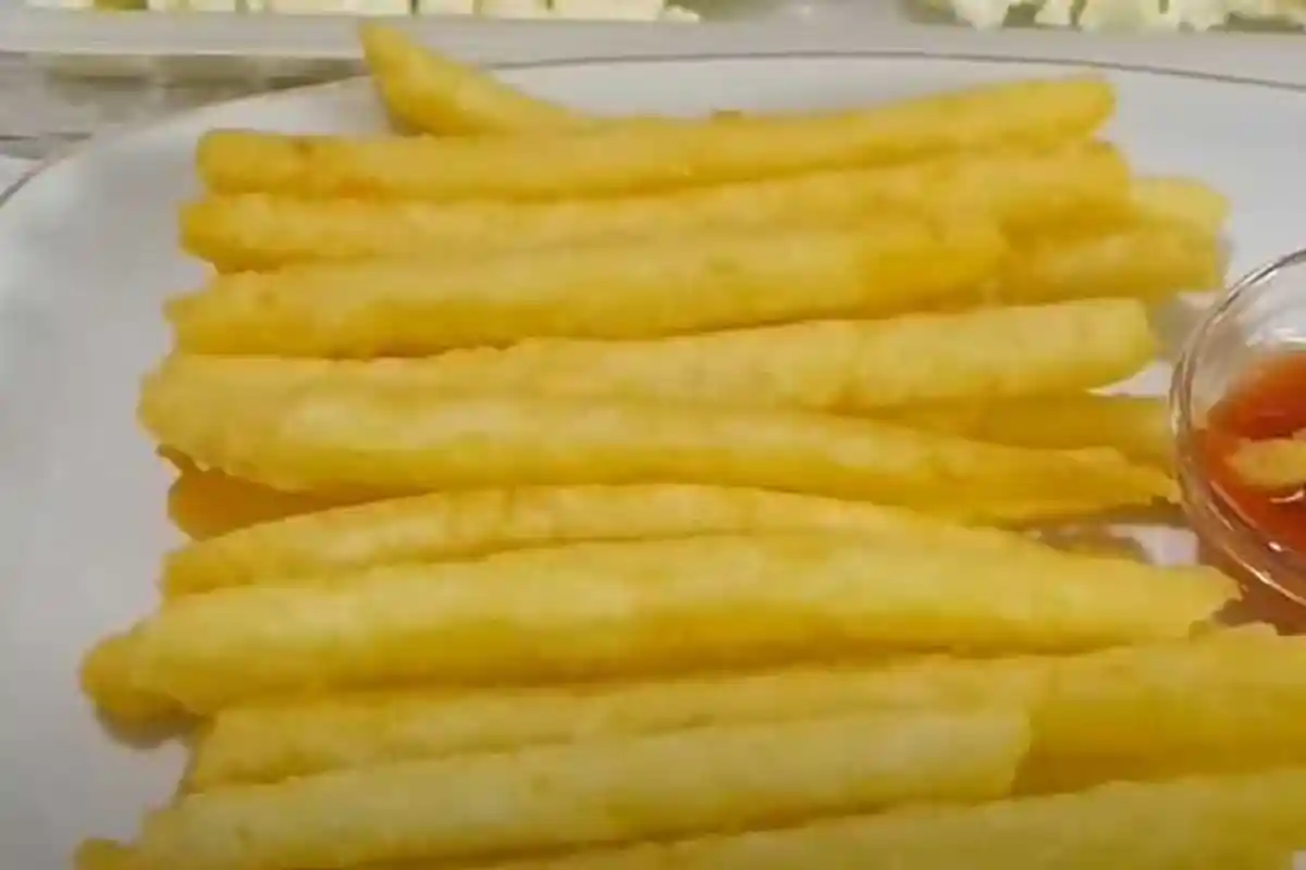 Resep Stik Kentang, Goreng dengan Api Sedang Agar Matang Sempurna