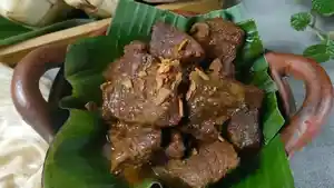 Resep Semur Daging untuk Sajian Lebaran Ketupat di Bulan Syawal