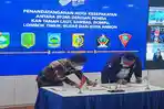 bupati-sambas-satono-menandatangani-nota-kesepakatan-anta2323.jpg