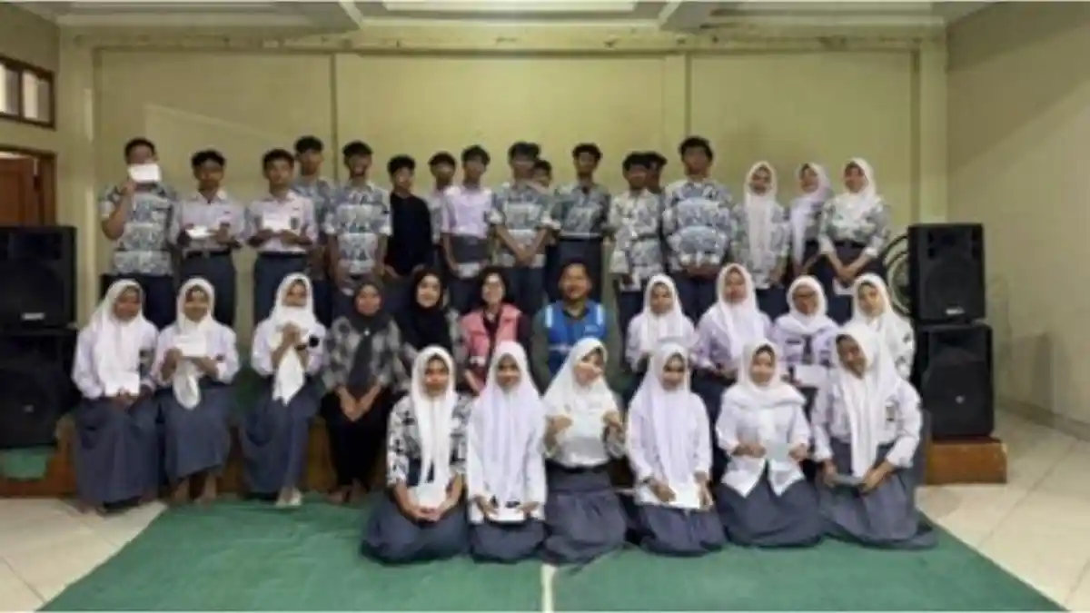 PLN Hadirkan Harapan bagi Anak Panti Asuhan di Bandung Selatan