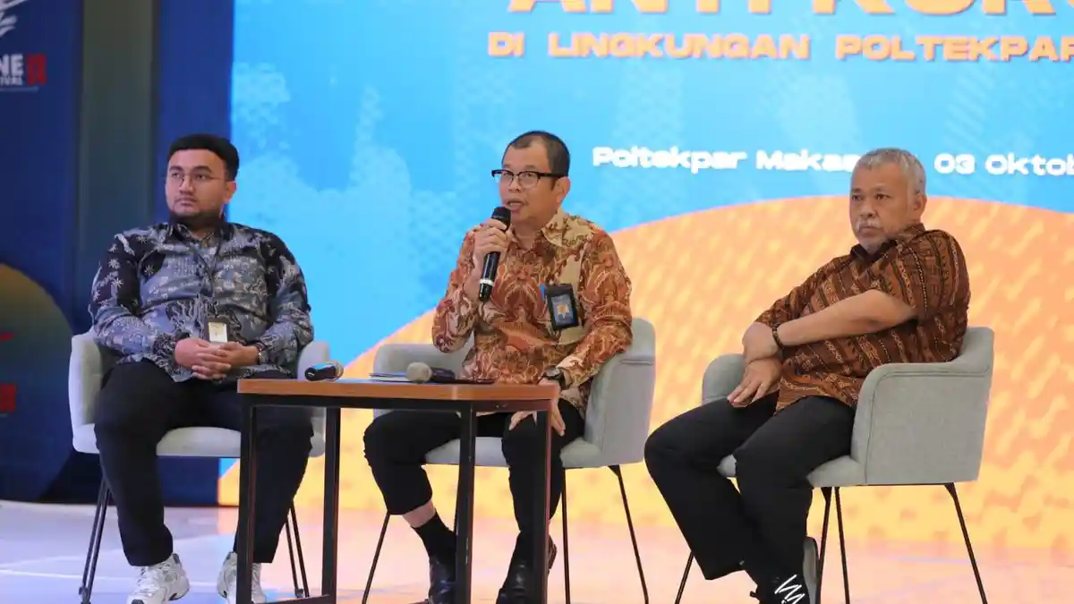 Perkuat Zona Integritas, Poltekpar Makassar Gelar Sosialisasi Anti Korupsi