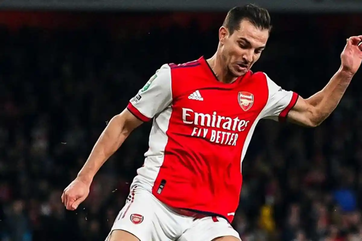 Ajax Tertarik Merekrut Pemain Buangan Arsenal Cedric Soares