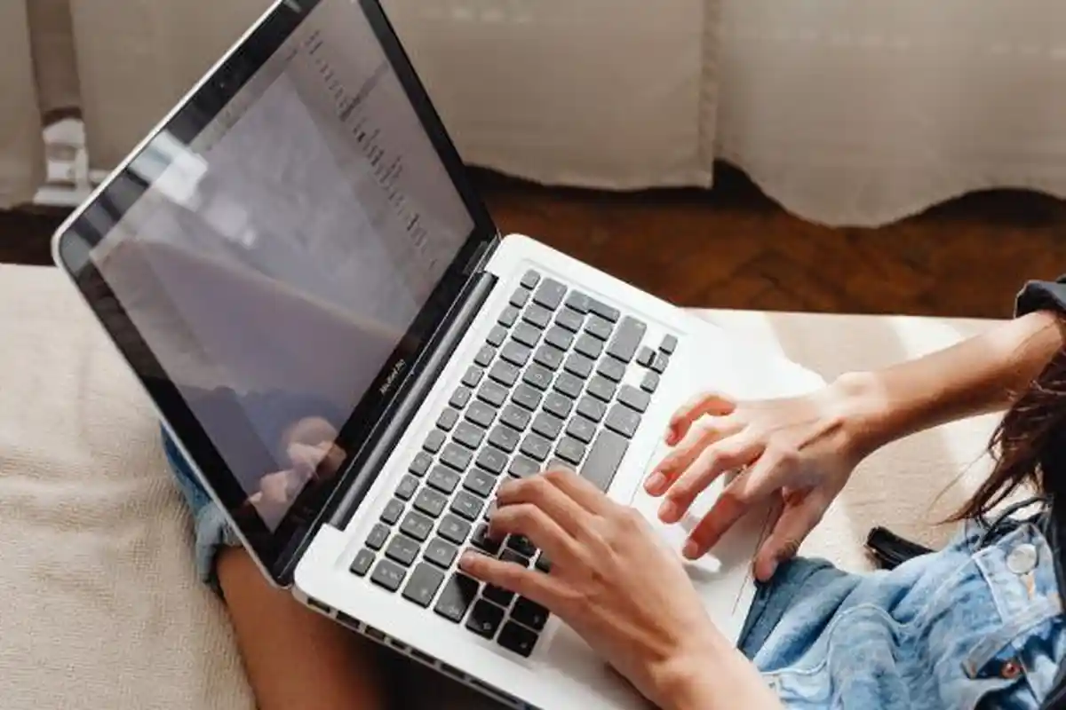 Viral Peserta TKA 2025 Live TikTok saat Ujian, Kemendikdasmen: Ada Sanksi Jika Terbukti Melanggar