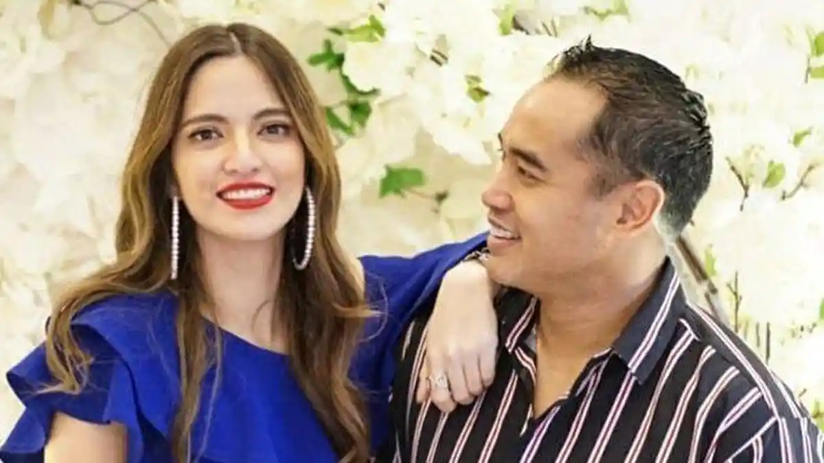 Beredar Video Nia Ramadhani Luwes Memasak, Aksi Takut Goreng Telur Cuma Settingan?