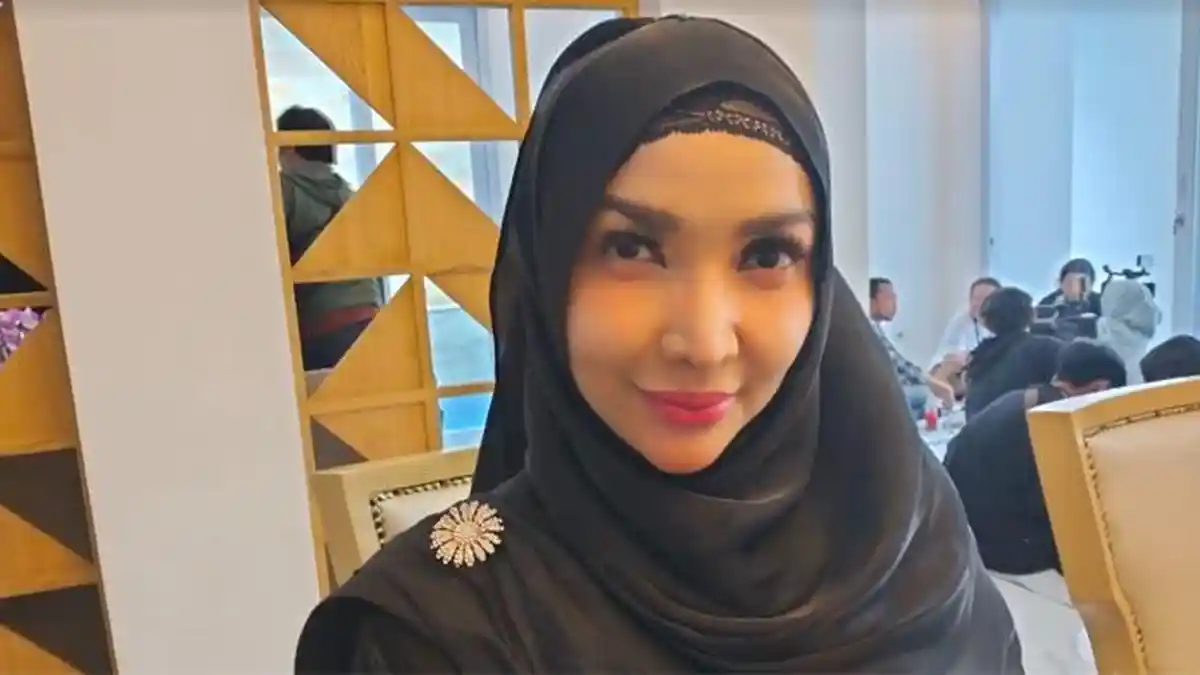 Rindu Keluarga, Roro Fitria Bakal Rayakan Idul Adha di Kampung Halaman