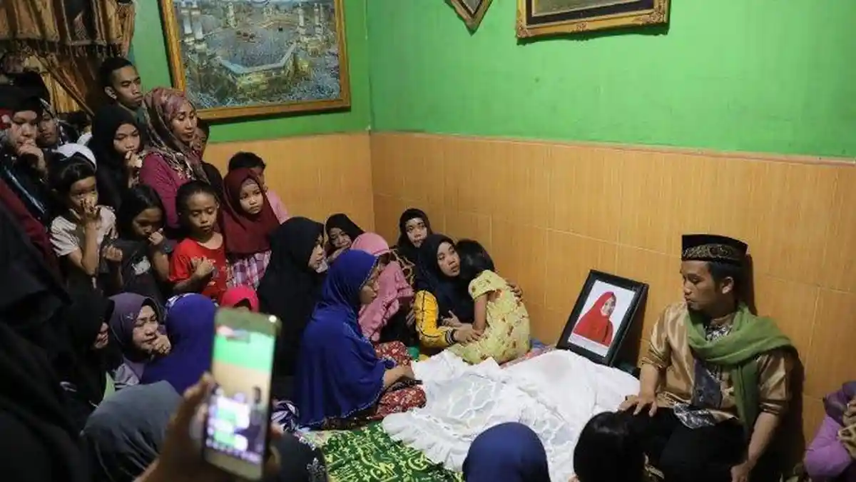 Sonny Septian Tulis Doa Menyentuh untuk Istri Ustaz Maulana
