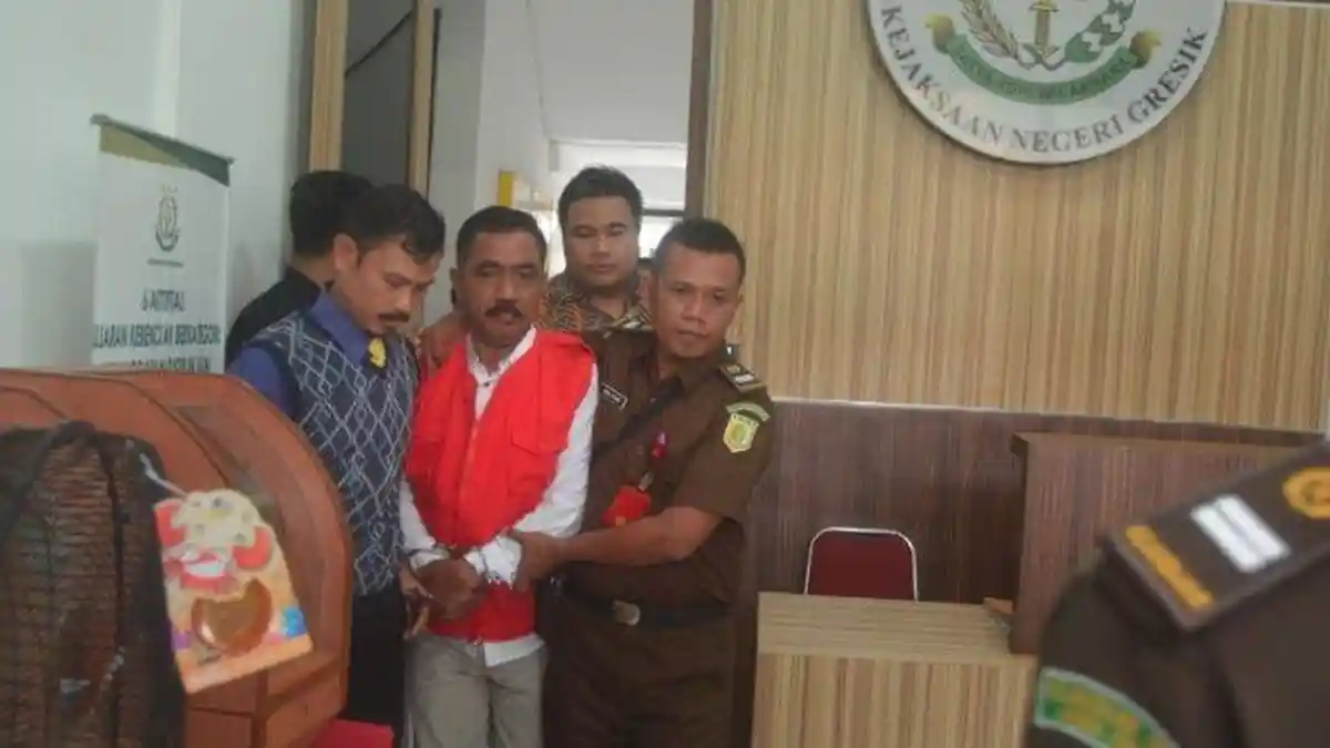 Terbukti Korupsi, Mantan Kadispora Gresik Dihukum Setahun Penjara, Lebih Ringan dari Tuntutan