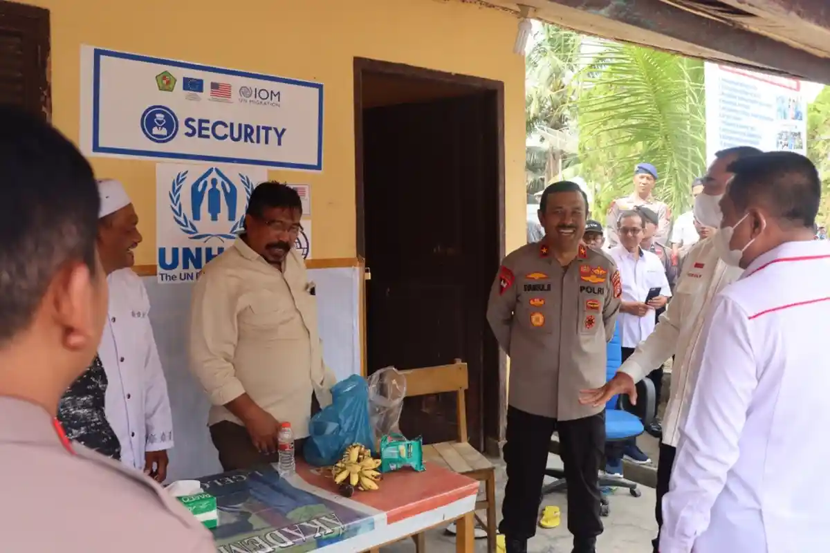 Satgas PPLN Bahas Pengungsi Rohingya Bersama Polda Aceh dan Intansi Lainnya - wakapolda-aceh-tinjau-rohingya.jpg