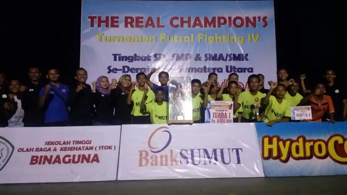 SMK Budi Agung Juara Pertama Turnamen Futsal