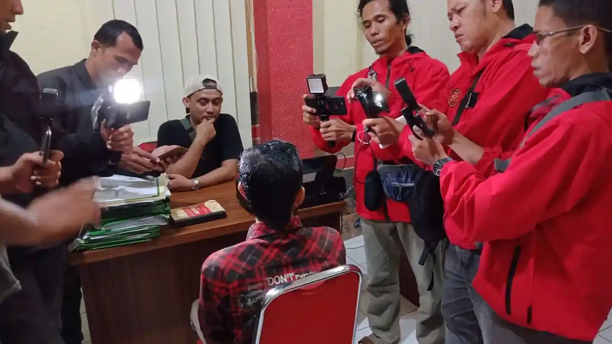 Duda Pelaku Cabul di Tasikmalaya Sering Beri Uang kepada Anak-anak, 